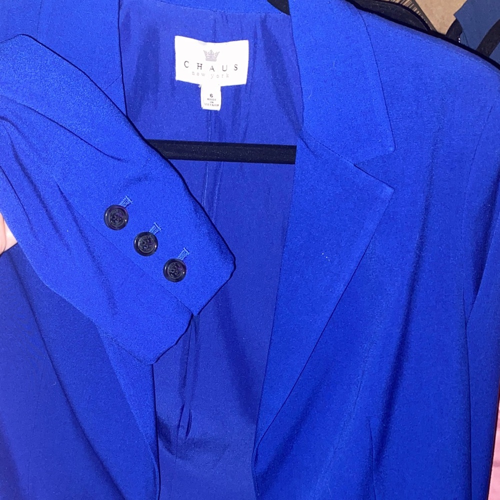 Chaus Vibrant Blue Blazer size 6